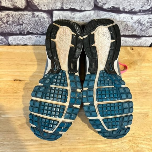 Nike Gray 7 Pink Fabric Lace Up Low Top Sneakers Size 7 1/2 - Picture 6 of 6